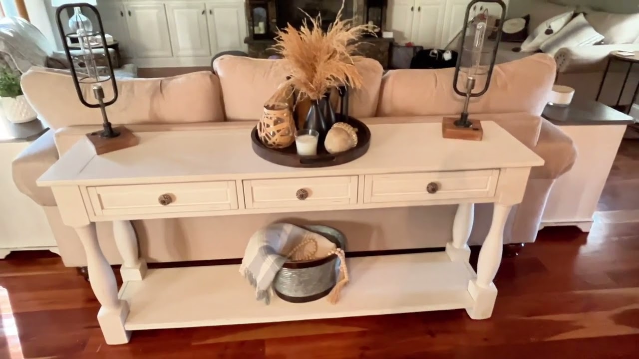 A beautiful and solid sofa table!