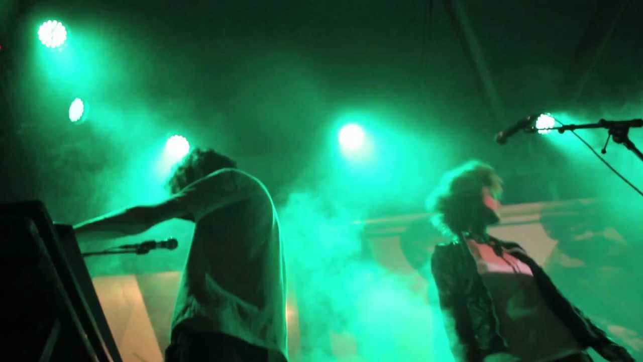 Ilegalne Emocije - LoLa // live @ Fluc 28.07.2012 Wien