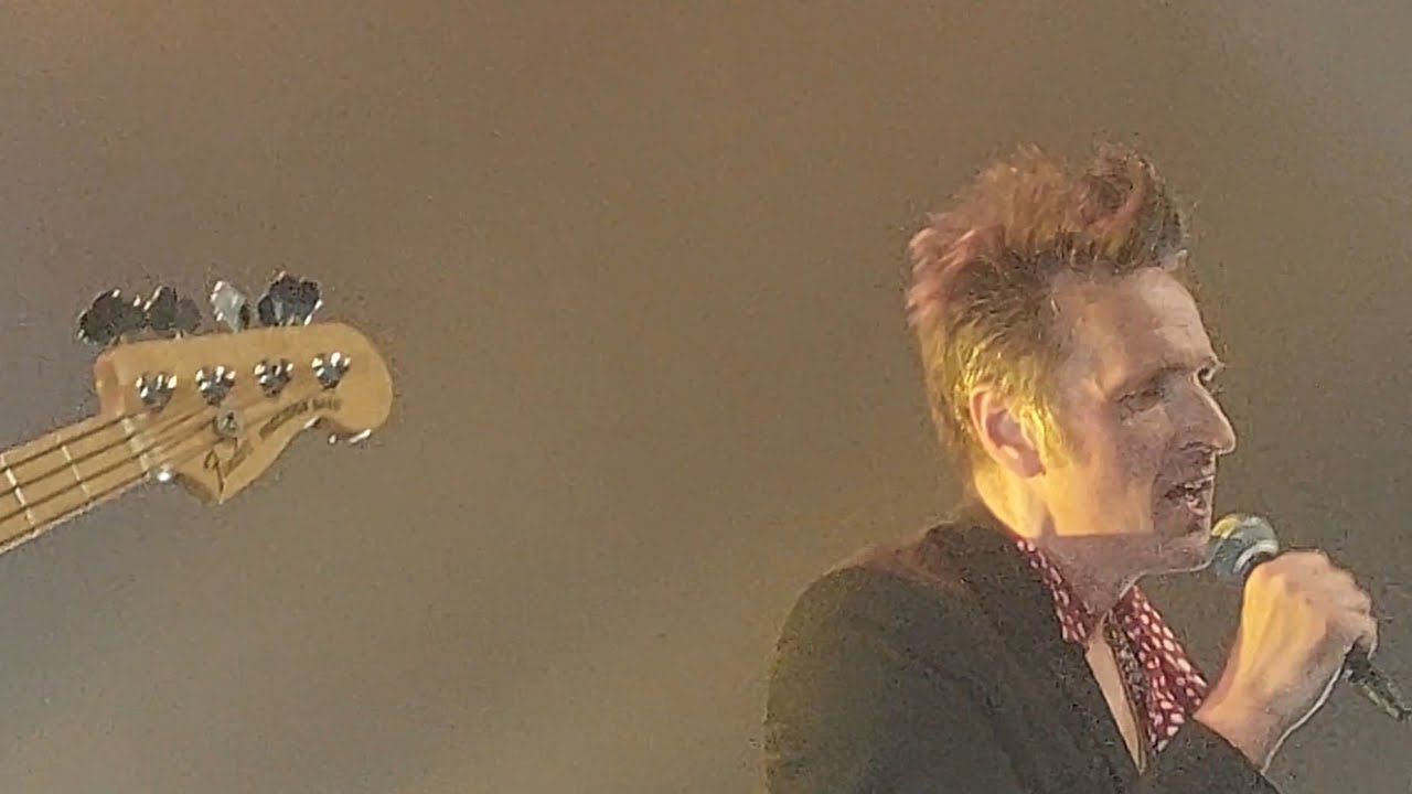 The Smiths Presumably - There Is A Light... / Bigmouth strikes Again - Victorie Alkmaar 22/05/25