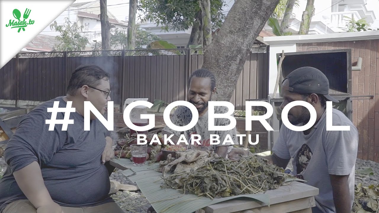 #NGOBROLin Tradisi Bakar Batu di Papua
