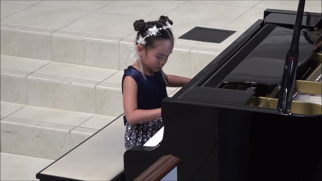 Mariage d'Amour - Ashley Pham 🎹 6 year old.