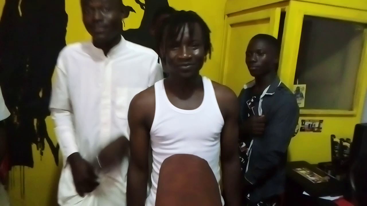 Game Bwoy Waaluu x Fancy Gadam