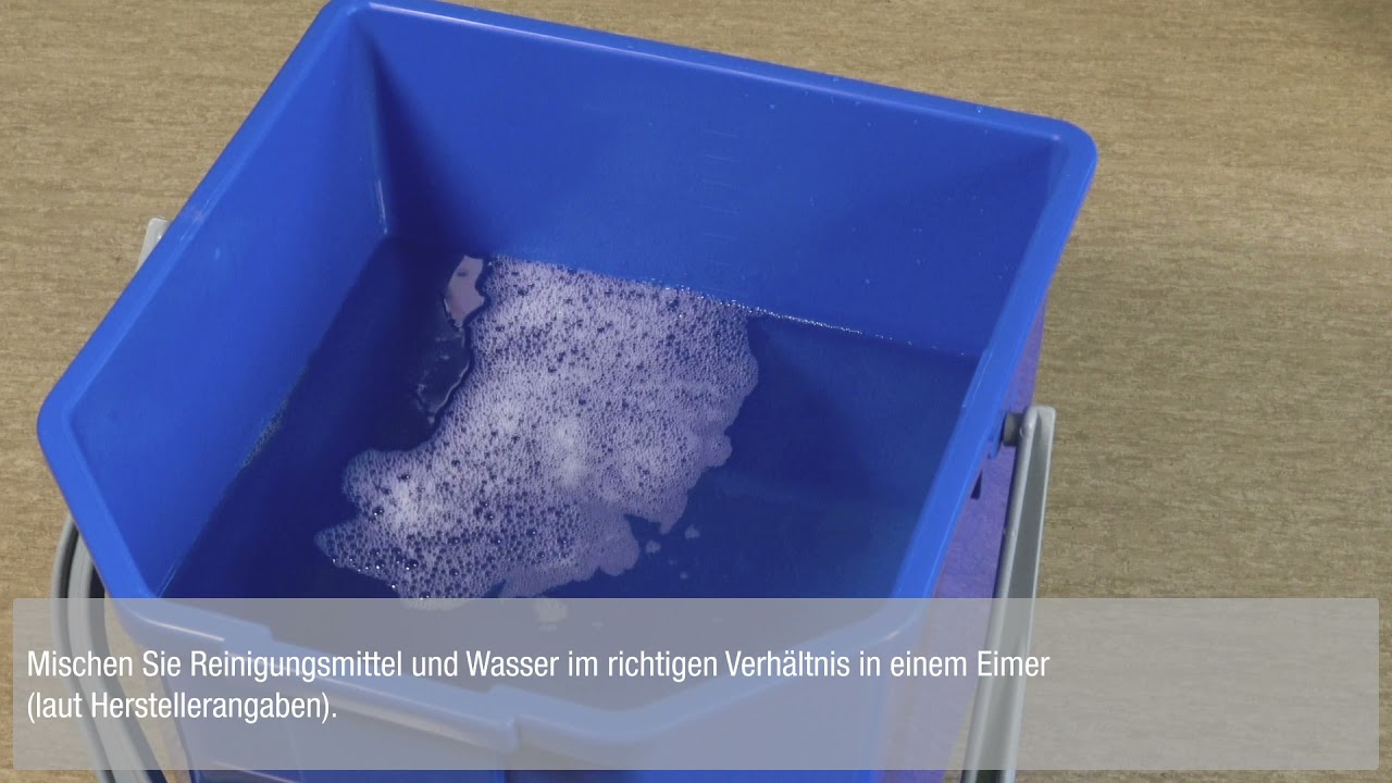 Grundreinigung von elastischen Bodenbelägen