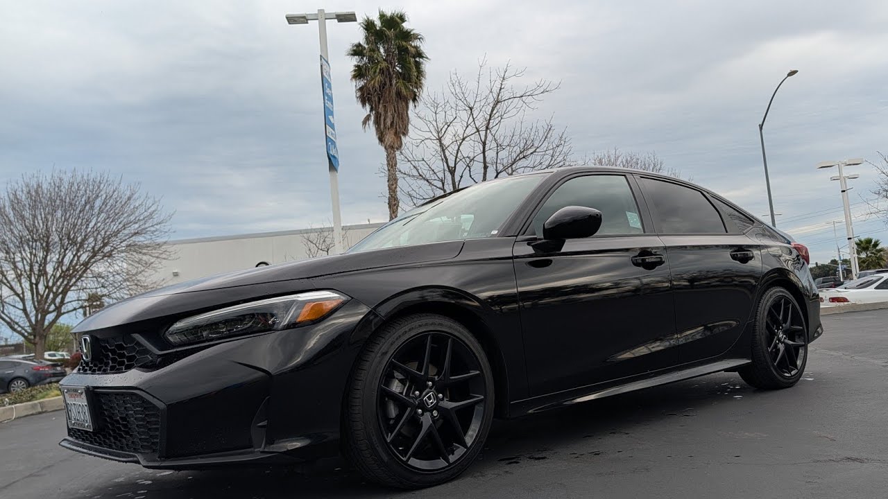 2025 Honda Civic Sport 236644TU