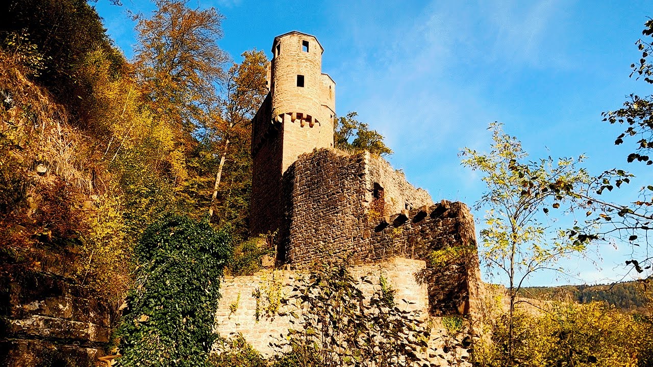 Großes BERGSTÜCK musste WEICHEN - Burg Schadeck #4k