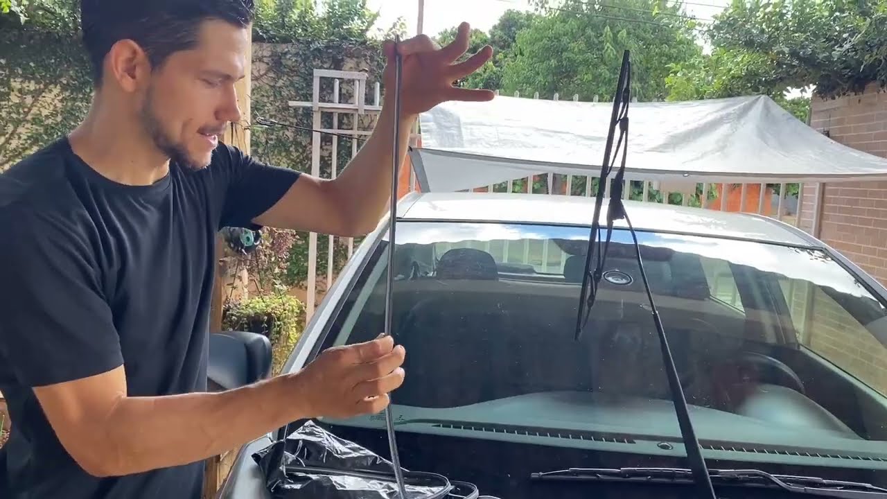 Como trocar a borracha do limpador do para-brisa do seu carro hb20 e etc