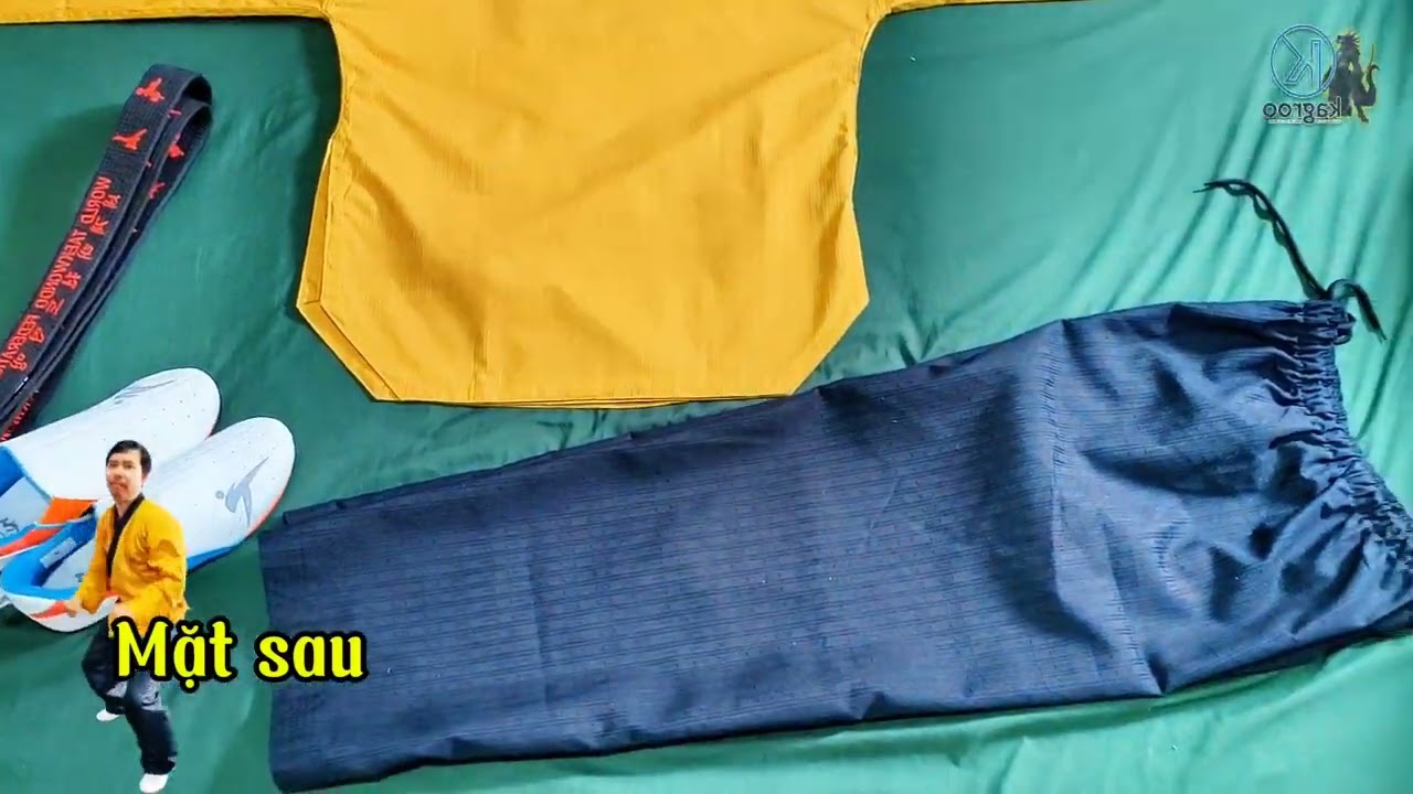V&otilde; phục quyền Taekwondo Poomsae Jcalicu quần đen, &aacute;o v&agrave;ng (cao cấp)