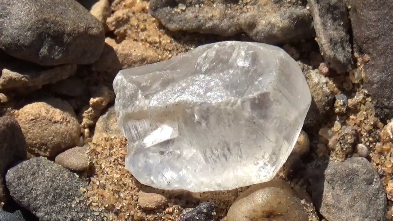 حجر الثوماسيت سعر ومعلومات Thaumasite