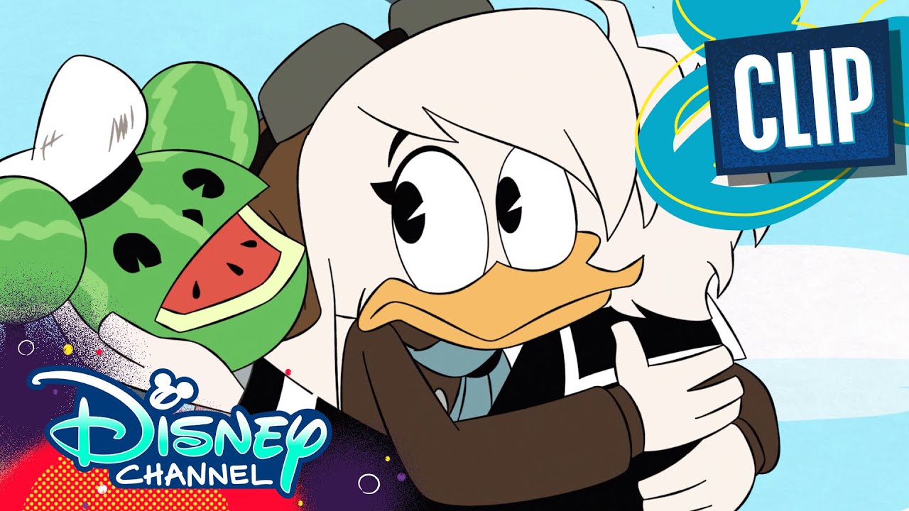 Della and Donald Duck Reunite 😭 | DuckTales | Disney Channel
