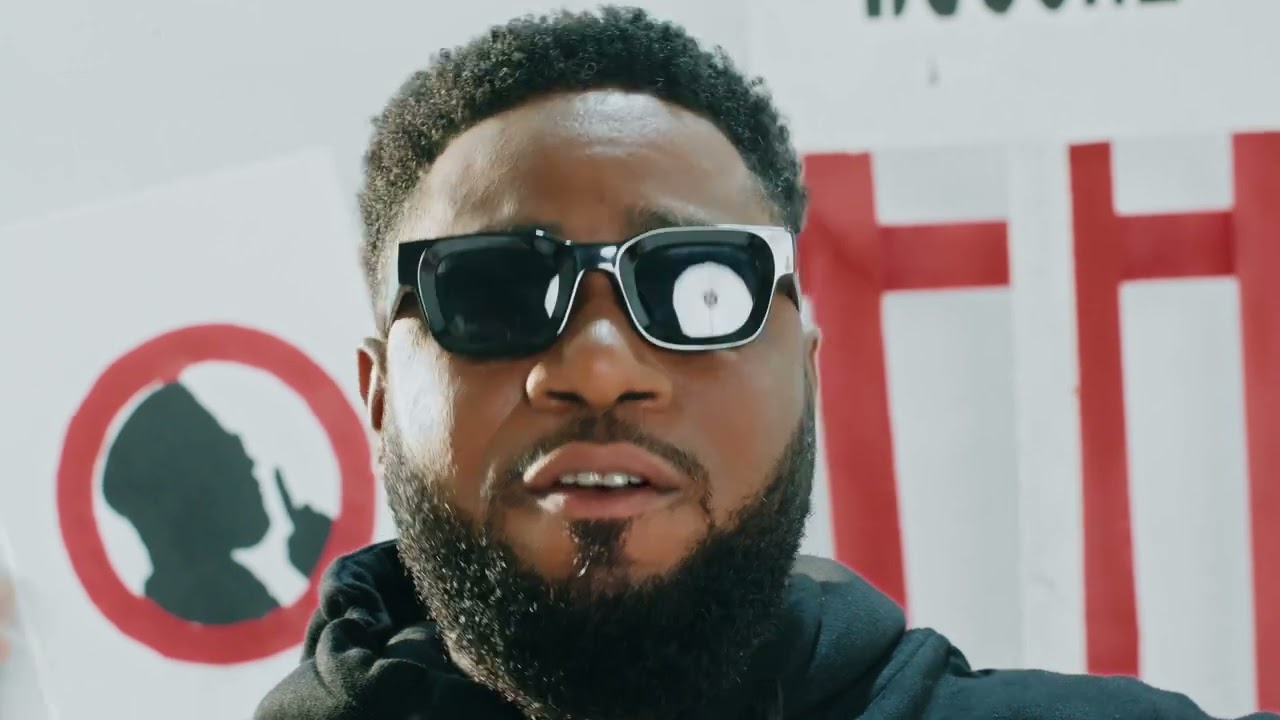 MOLIERE - Ferme Ta Bouche ( Clip Officiel)