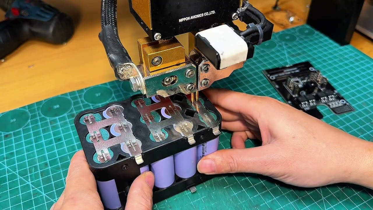 PIN KHỦNG 12.0Ah 15 CELL 21700 CHÂN PHỔ THÔNG| Chia Sẻ Chi Tiết Cách Làm