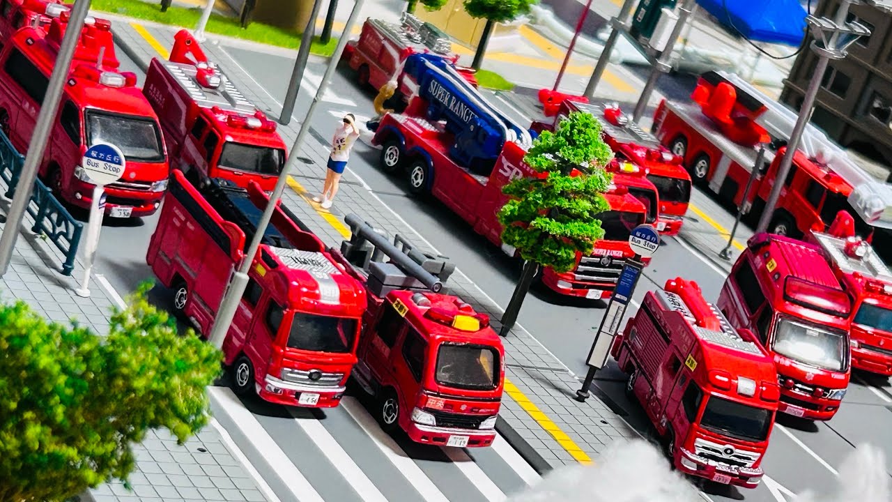 【消防車・救急車出動集】トミカ歴代の消防署と緊急出動の瞬間ダイジェスト②！【大人の趣味　働く車】Miniature world stopmotion making diorama