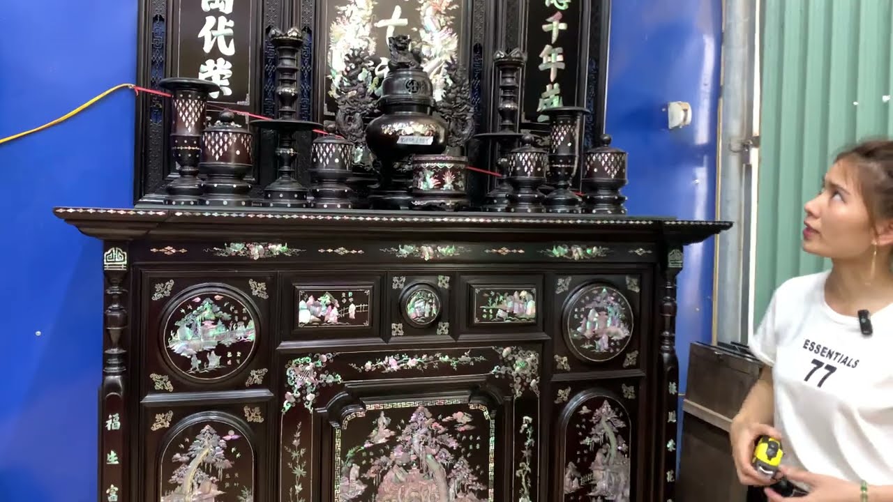 tủ thờ tranh cửu huyền thất tổ cẩn ốc,chữ phúc gỗ trắc,phương nằm cẩn ốc,tranh tùng hạc,thuận buồm