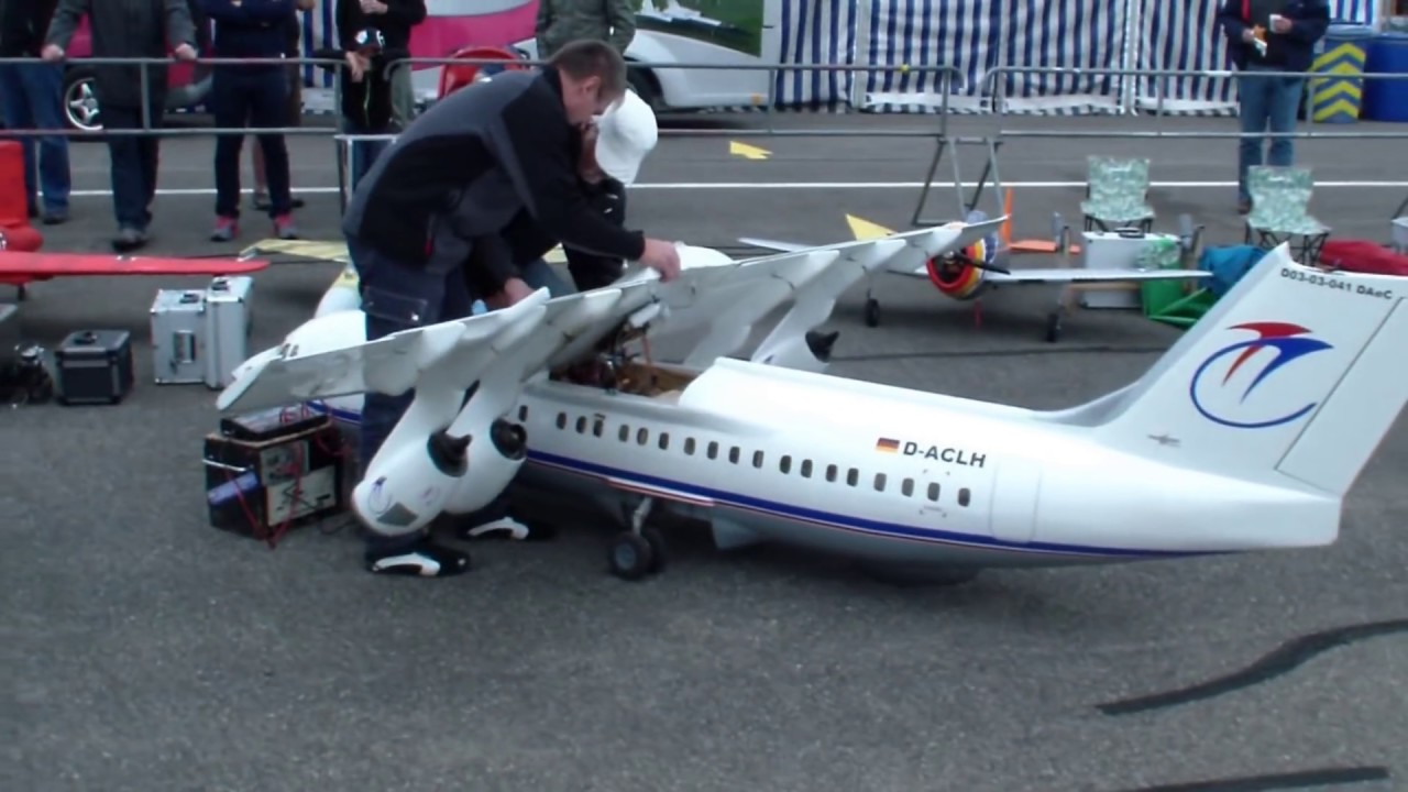 Giant BAe Avro RJ100 Turbine RC Model Airliner Hausen Airport 2016