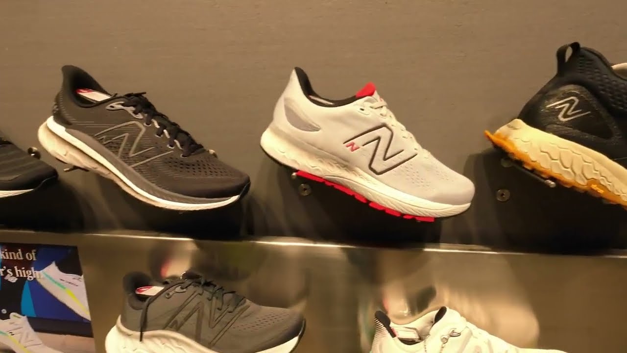 Jakarta City New Balance Flagship store at Grand Indonesia Mall walking Tour ambiance walk