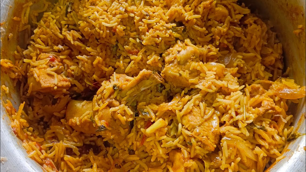 Sunday special chicken dum biryani recipe in live😋