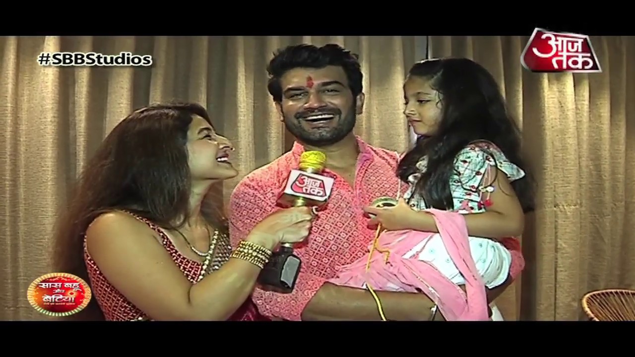 Sharad Kelkar-Keerti Kelkar Celebrate Ganesh Chaturthi!