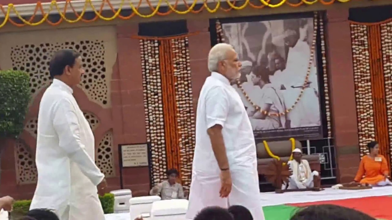 Narendra Modi angry on Gandhi Jayanti