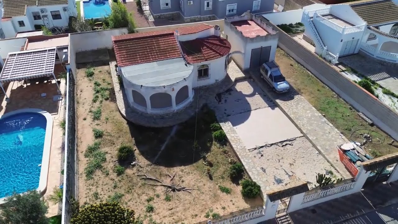Calle Garcia, El Chaparral 