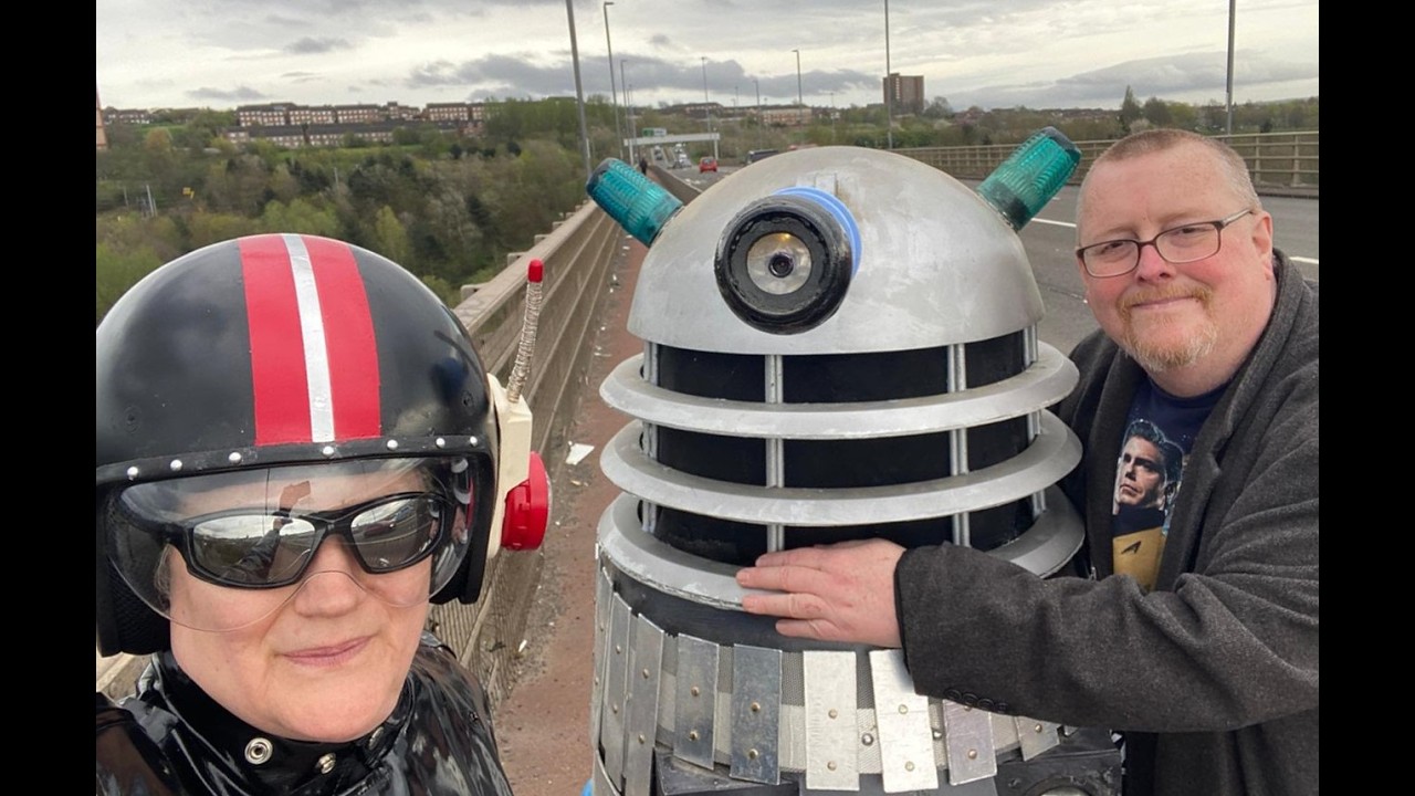 Dalek & Roboman invade Newcastle