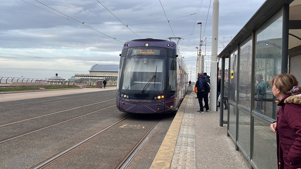 Blackpool Tramway - North Pier to Pleasure Beach (2023 Full Ride)