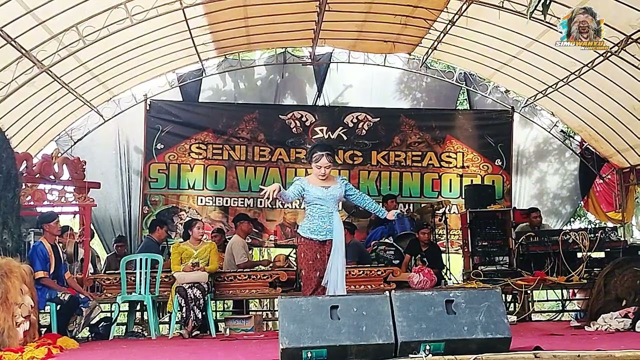 BIKIN TERHARU SUARA EMAS SINDEN AYU SIMO WAHYU KUNCORO LIVE DS NGAPUS GENENG JAPAH BLORO