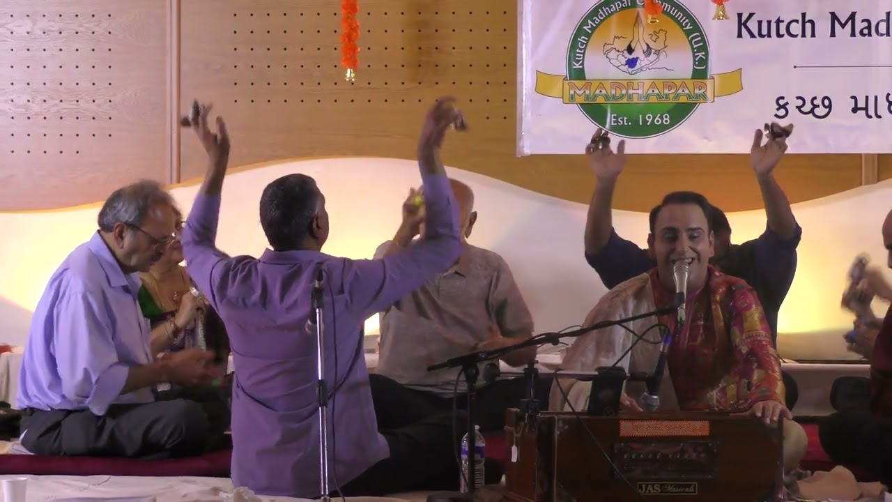 2025 #KMC #Kutch #Madhapar #Community #Deva #Deewali #Bhajan #Night for a #Charity purpose Part 09