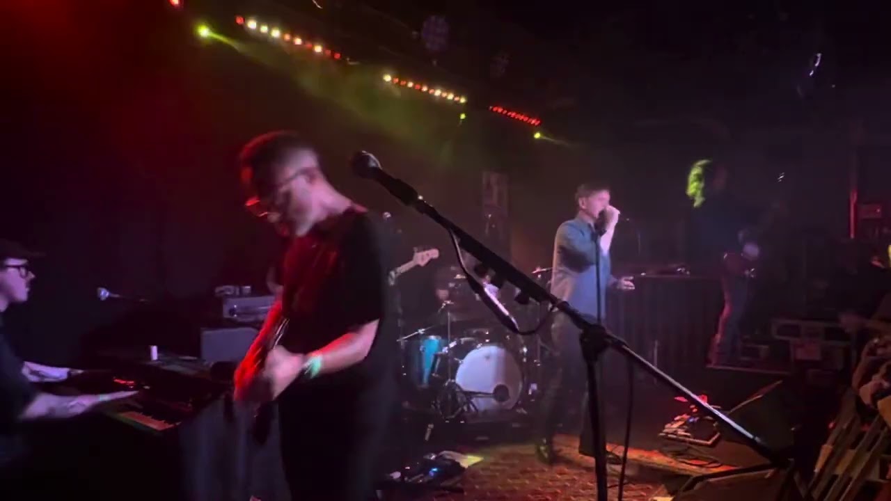 Idlewild -When I Argue I See Shapes at PJ Molloys