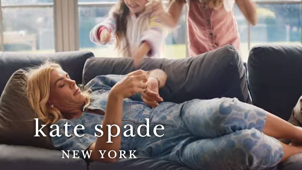 track your heart rate ft. busy philipps | smartwatch 2 | kate spade new york