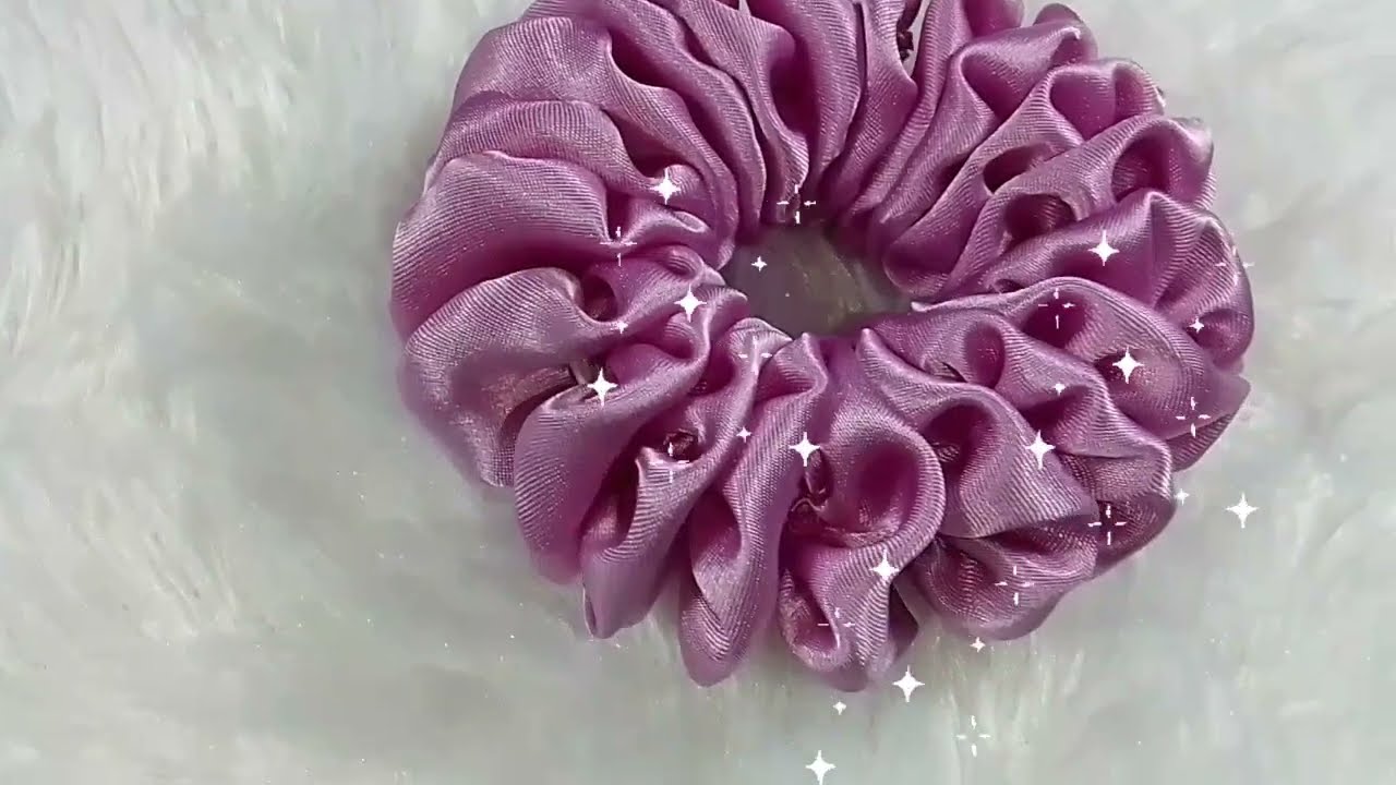 Cute Scrunchie With Hand Sewn | New Design | DIY Scrunchie #handsewing #scrunchie #craft