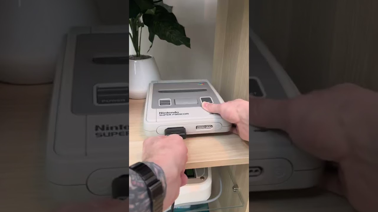 Come play - Super Famicom #superfamicom #supernintendo #retroaesthetic #nintendo #sonypvm