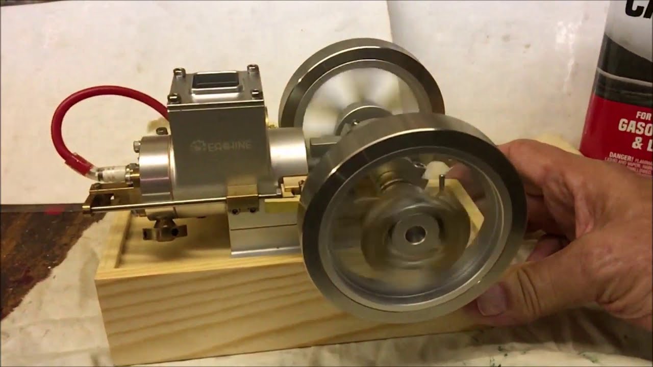 Review and Running 2nd Gen Bangood China Hit & Miss 2 Model mini engines