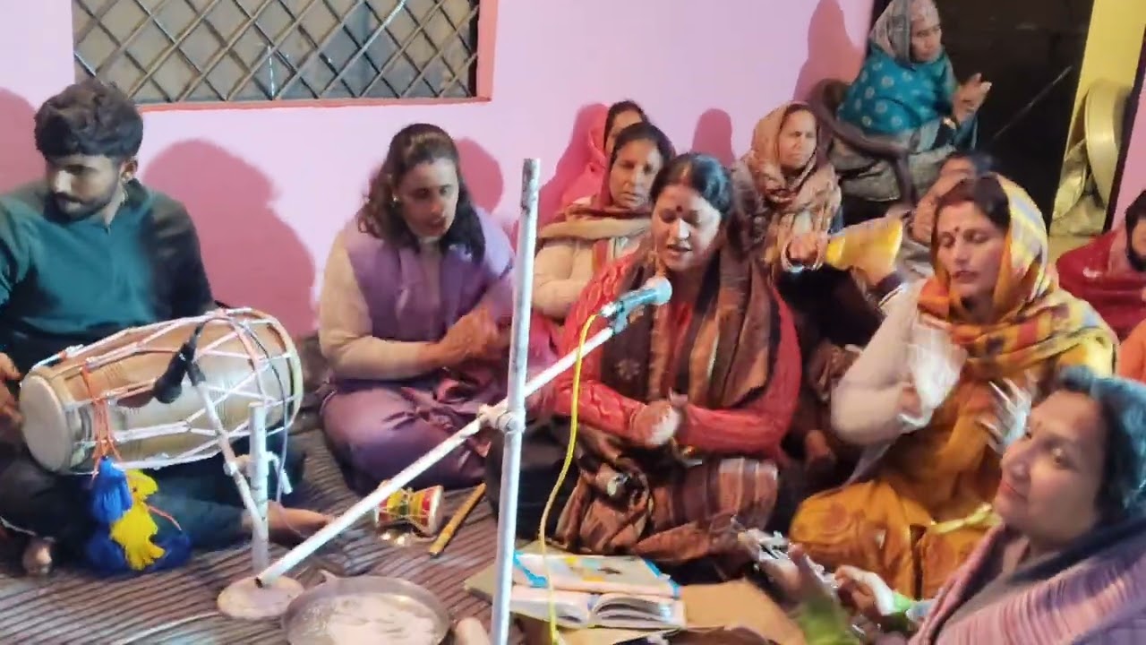🚩 कृष्ण भजन 🚩 सूरत सलोनी आपकी आँखों में बस गई 🚩🚩