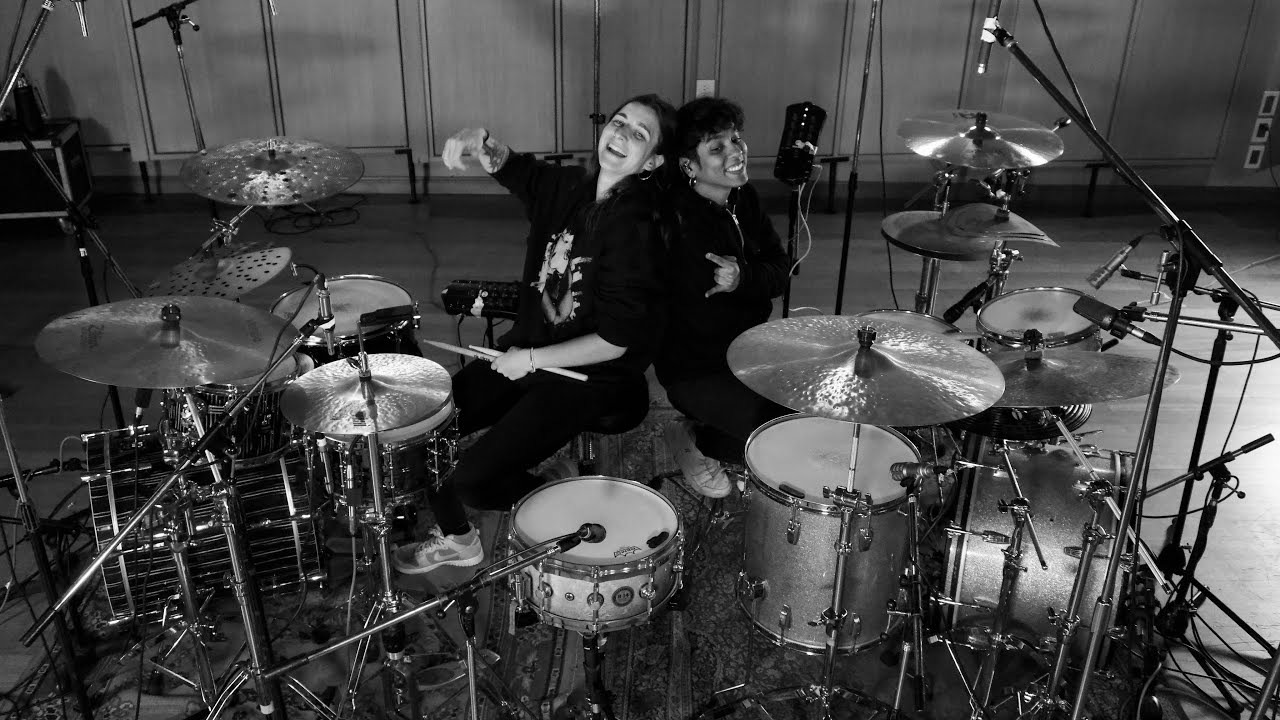 Back To Backbeat Helen De La Rosa & Giulliana Merello