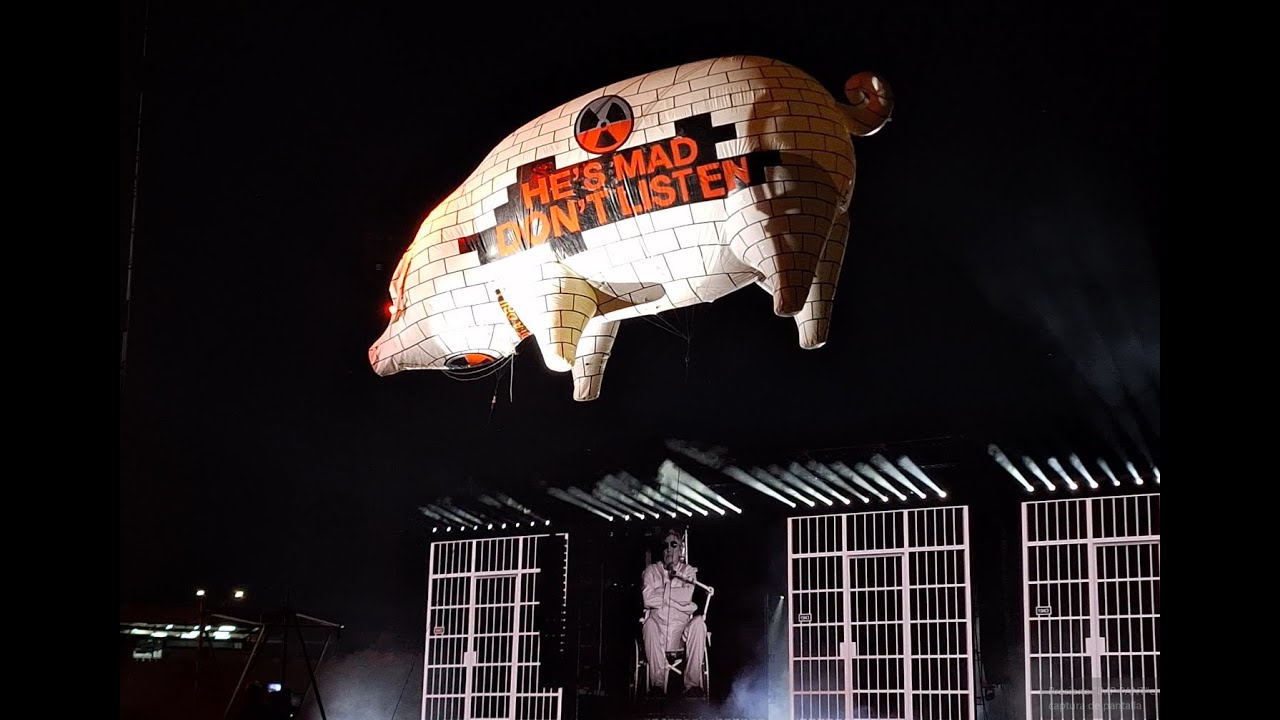 Roger Waters - In the Flesh / Run Like Hell [Live Chile 2023]
