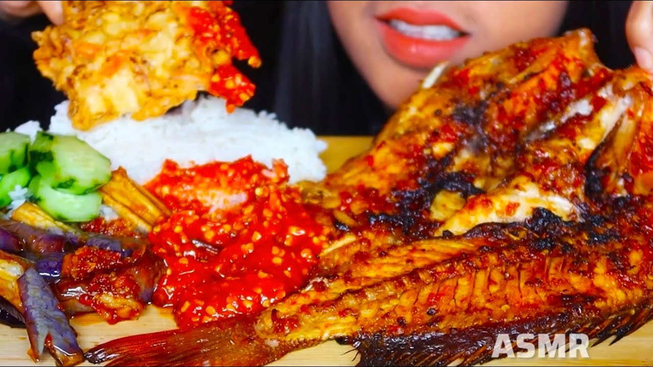 ASMR IKAN KAKAP BAKAR SAMBAL TERONG ||ASMR FOOD EATING MUKBANG SPICY #ASMR #asmrsounds #asmrvideo 