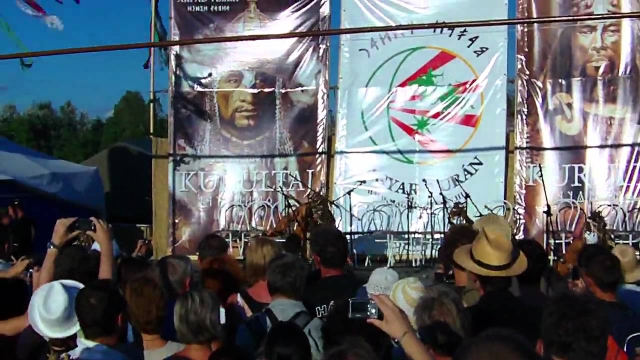 KURULT&Aacute;J 2010 KAZAH ZENEKAR FELL&Eacute;P&Eacute;SE