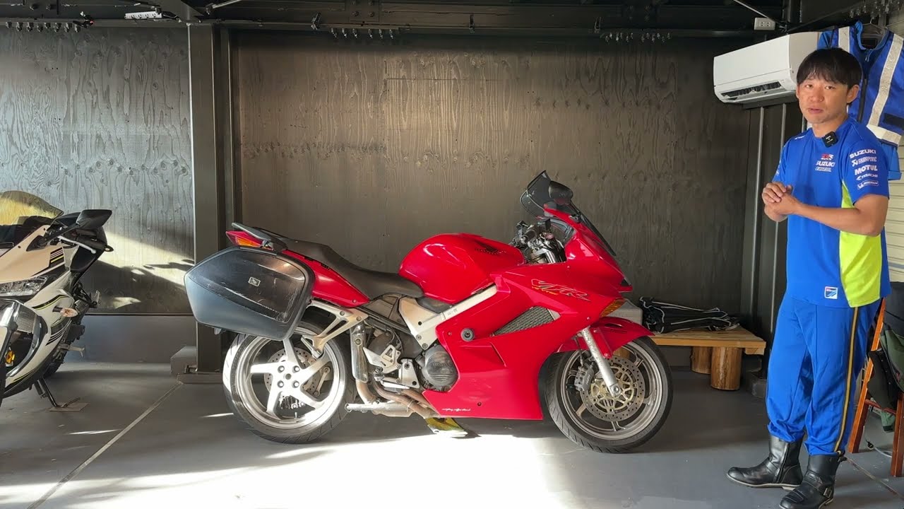 ホンダ　VFR800参考動画