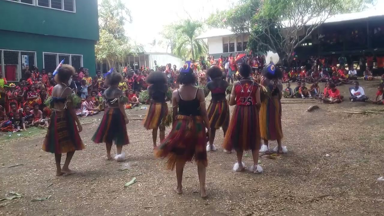 Gulf Provincial Group dance