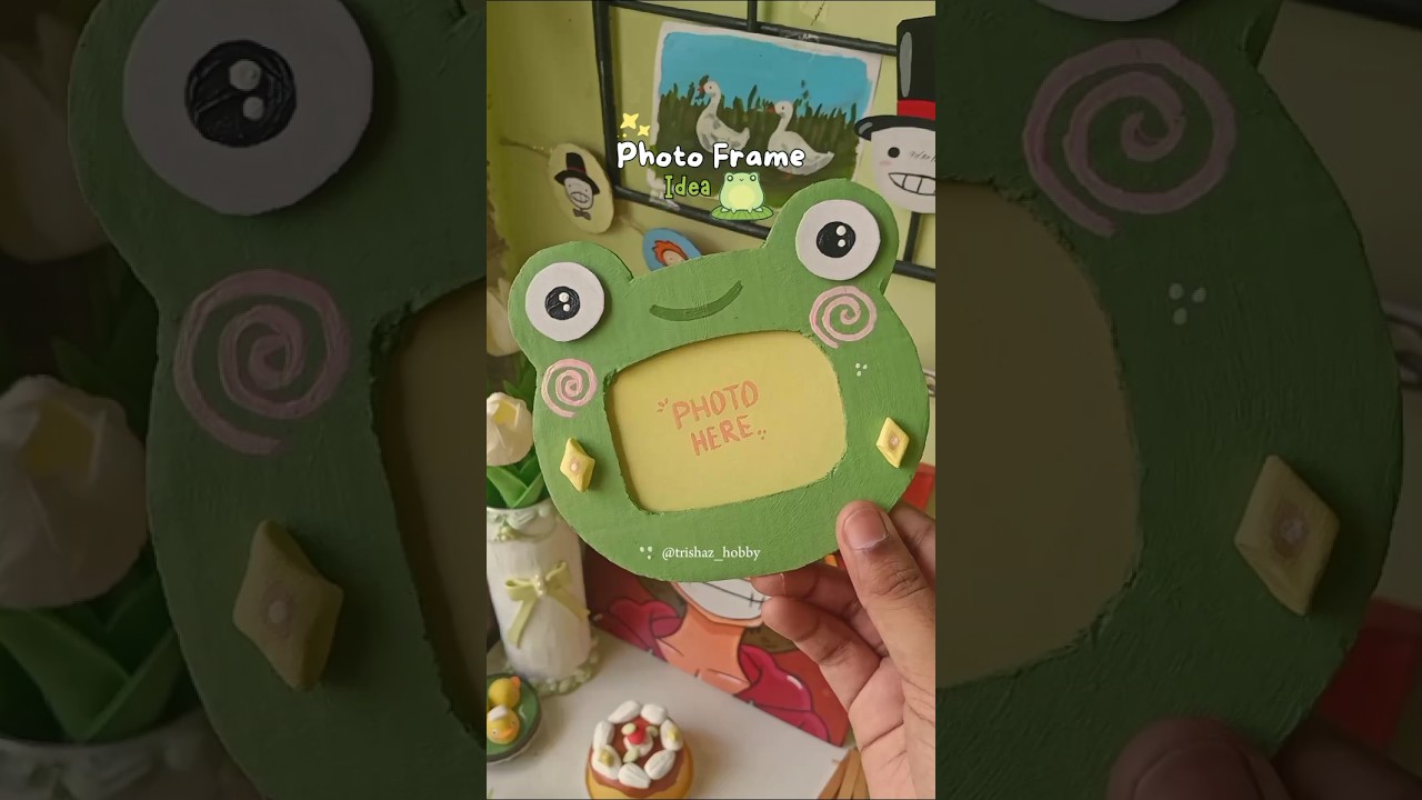 Easy Photo Frame tutorial🐸 Cardboard craft ideas🌼#viralvideo #diy #bestoutofwaste #cardboardcrafts