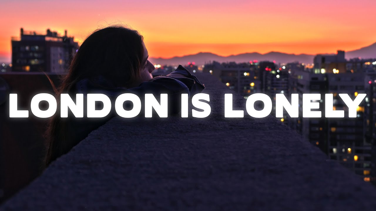 Holly Humberstone &ndash; London Is Lonely (Lyrics)