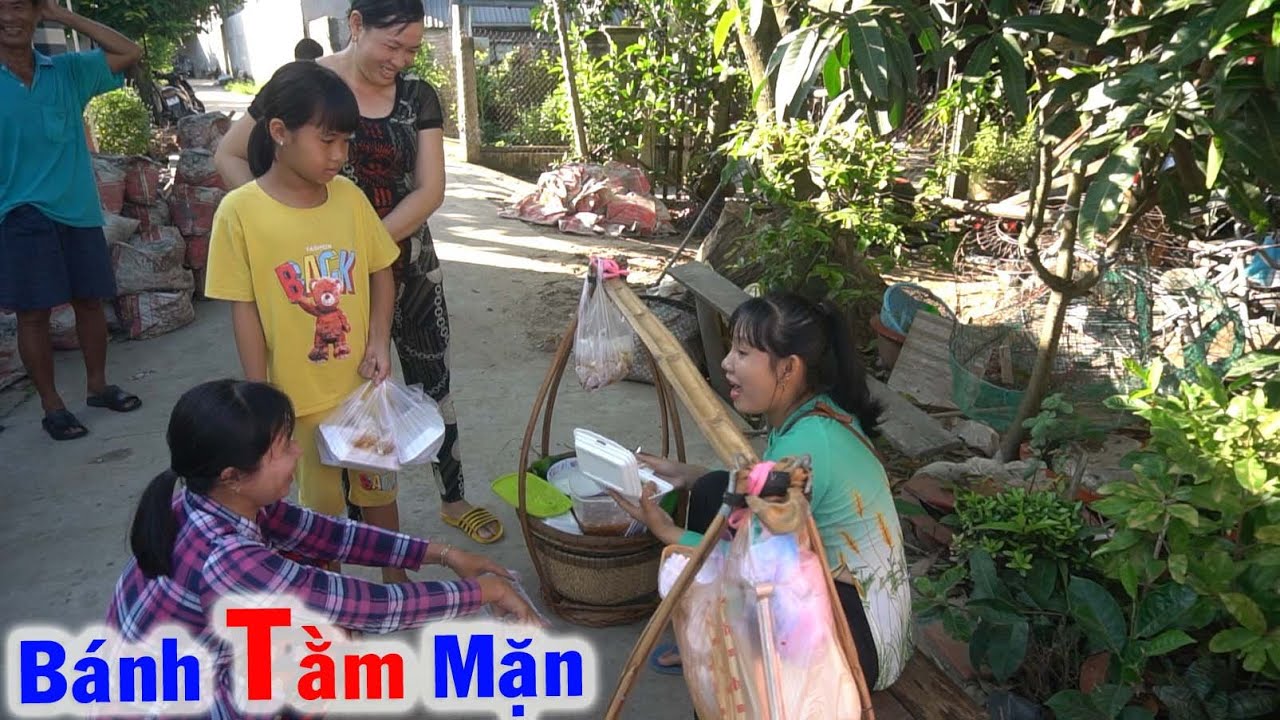 Ngồi 1 Chỗ Bán Sạch Mâm Bánh Tằm Mặn - Tập 126