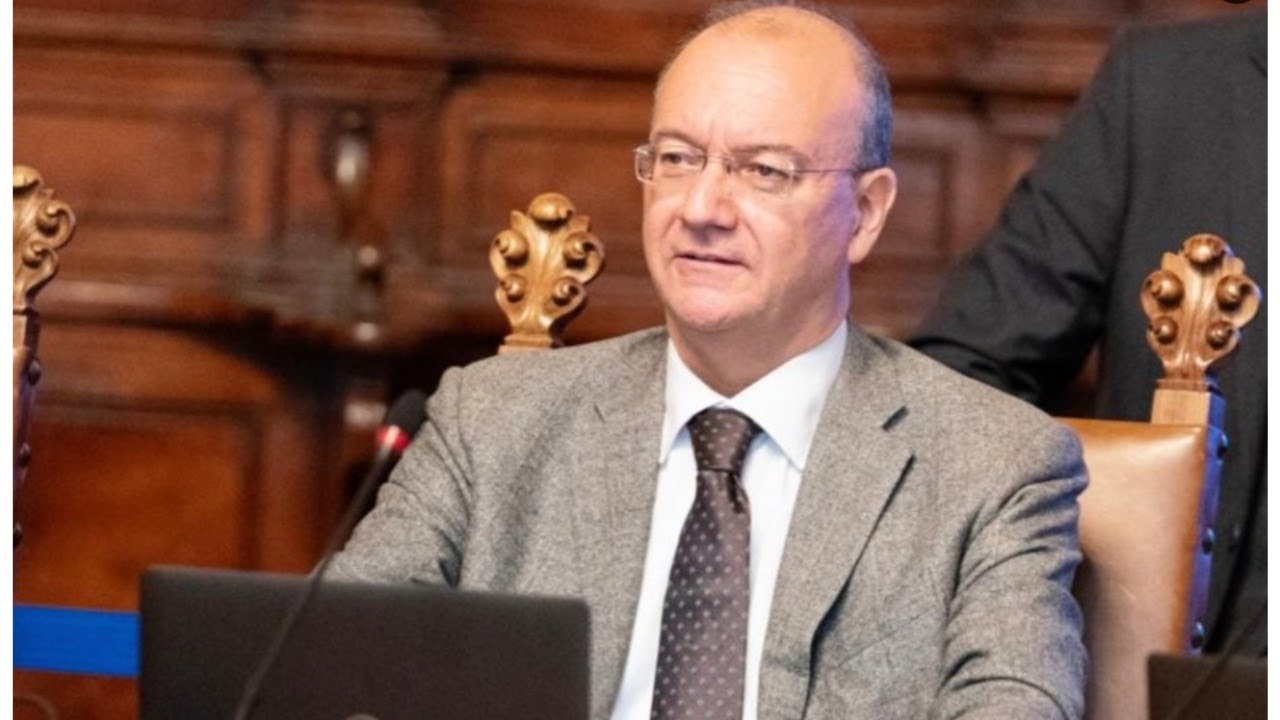 Decreto Caivano, Valditara annuncia misure su giovani violenti e altro - DIRETTA conferenza stampa