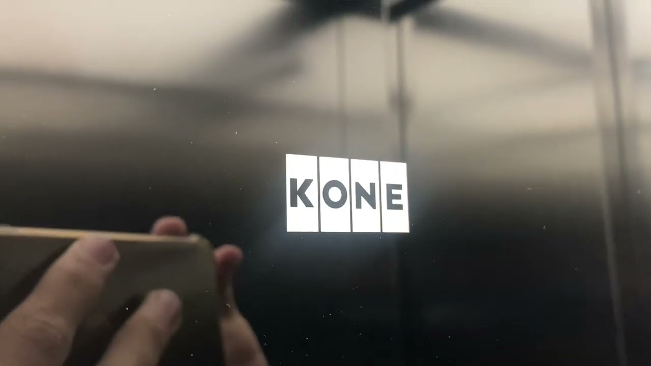 2021 KONE KSS270 Aufzug in einem Bürogebäude In München Moosacher Straße 70