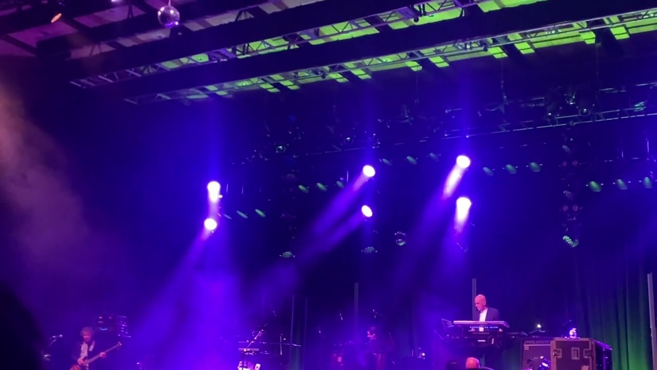 Marillion – improvising as guitar rig breaks down(Live at the Brighton Dome￼28/09/2022)￼