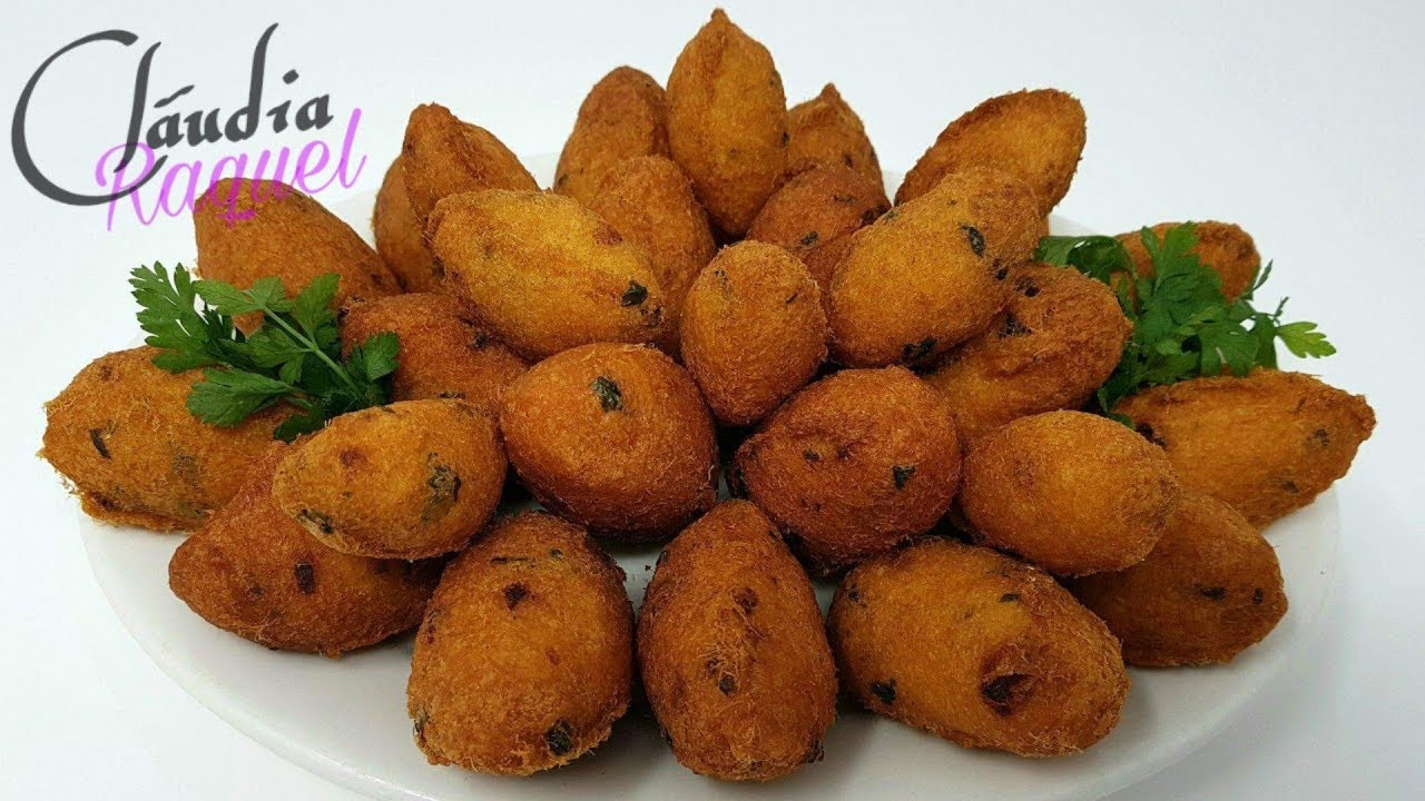 Pastéis/Bolinhos de Bacalhau Receita Tradicional à Moda do Porto #bolinhosdebacalhau