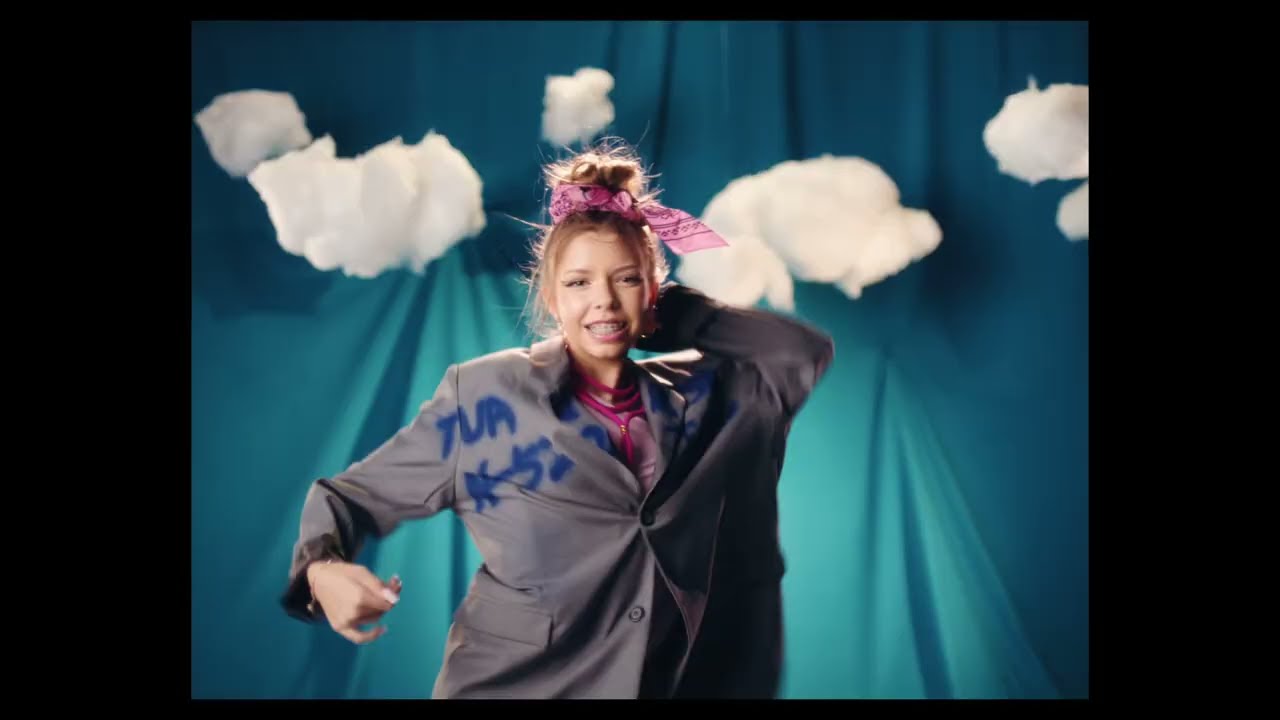 HELENA CIURABA - GUBISZ MNIE | Official Music Video