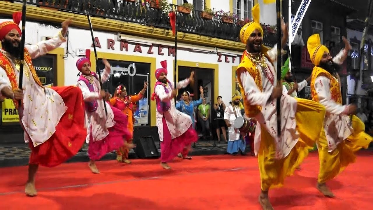 Folk Azores 2017 - Street Dancing (India, Hawai And Argentina) In Terceira Island