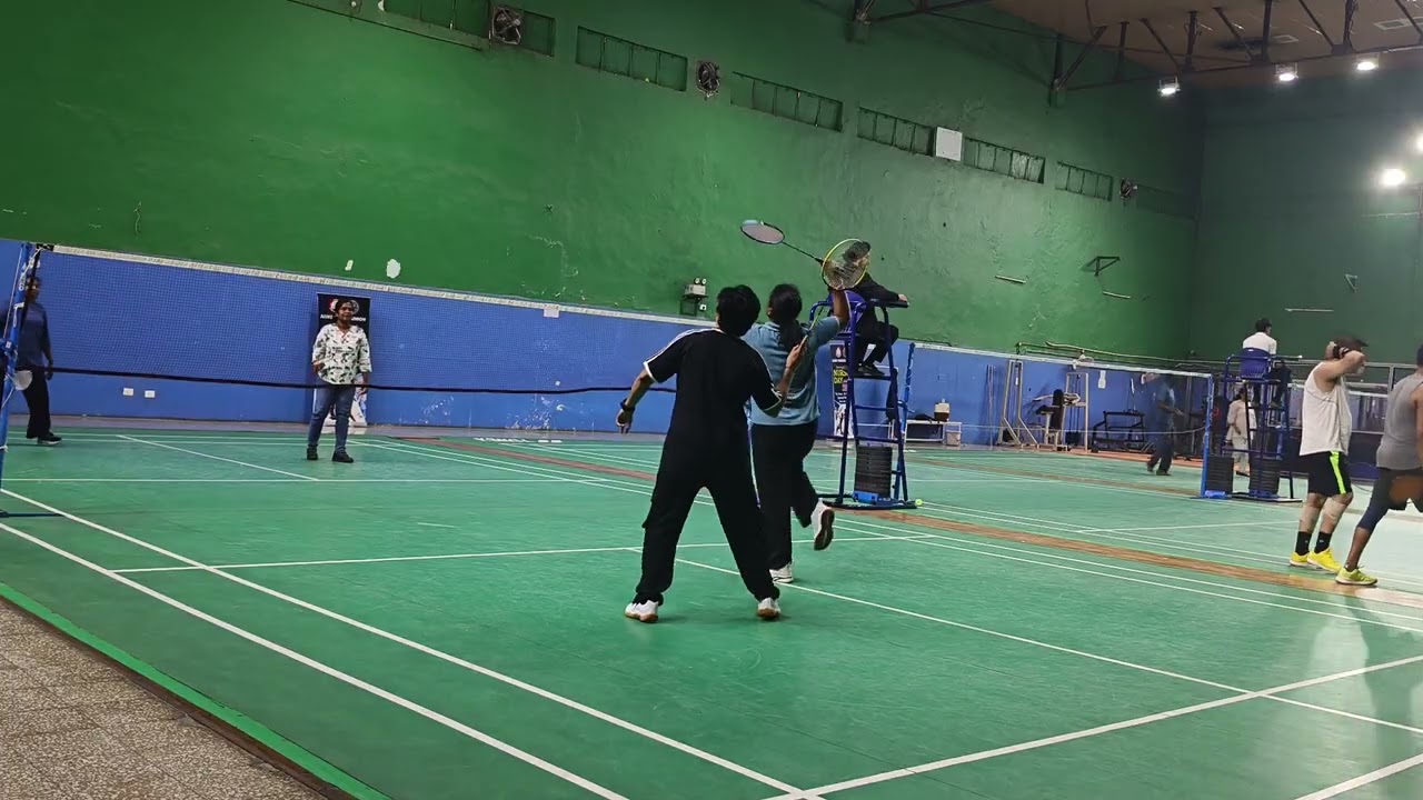Me, SINIJA,ARTI&BEENA RAJU🏸#aiimsnewdelhi#aiimsnursesunion#aiimsonian 
