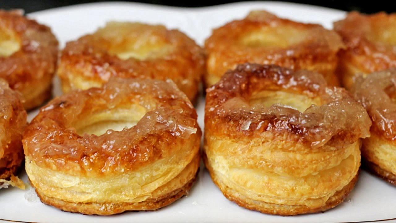 Roscos de hojaldre con cidra